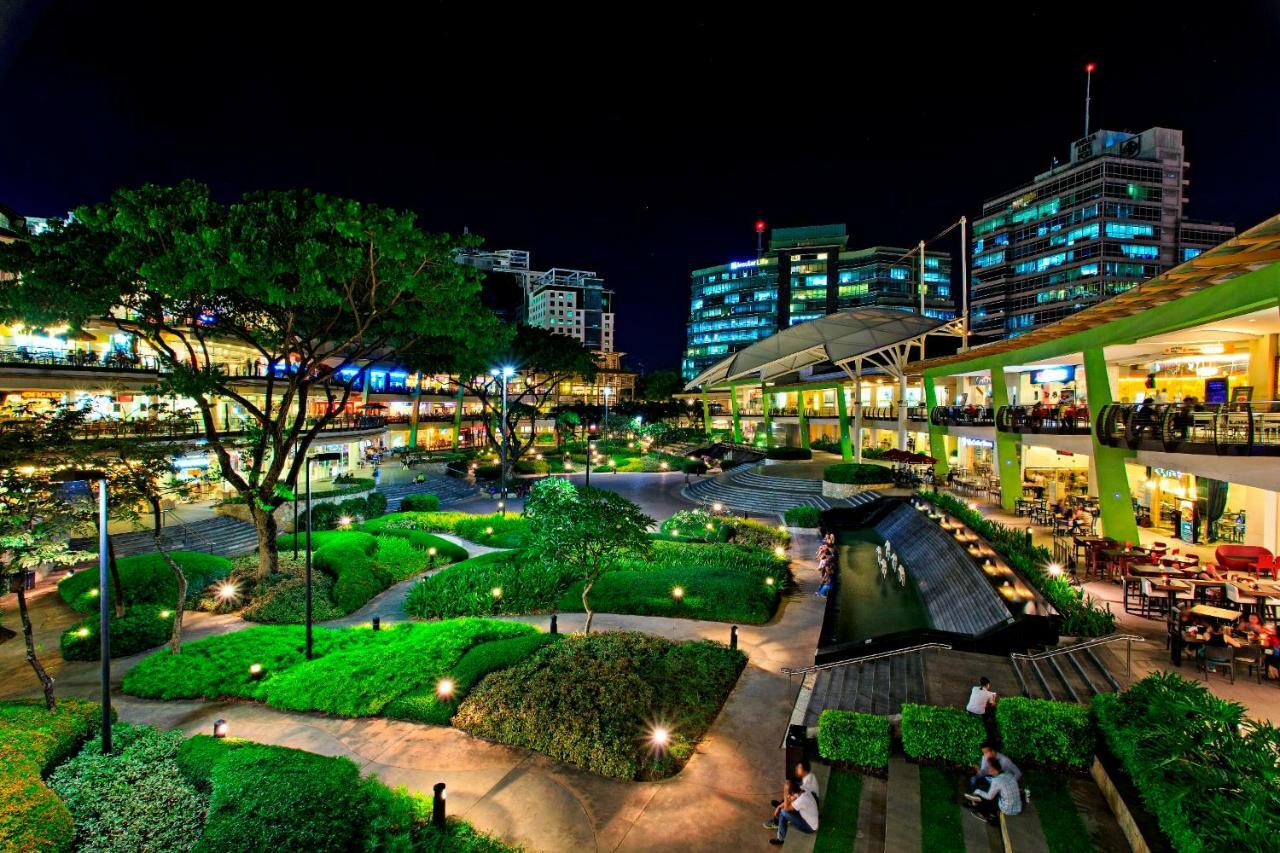 Mabolo Garden Flat A6 With Free Rooftop Pool Cebu Exterior photo